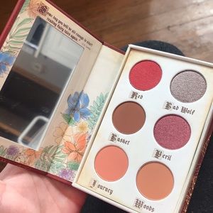 Storybook cosmetics fairytales eyeshadow pallet
